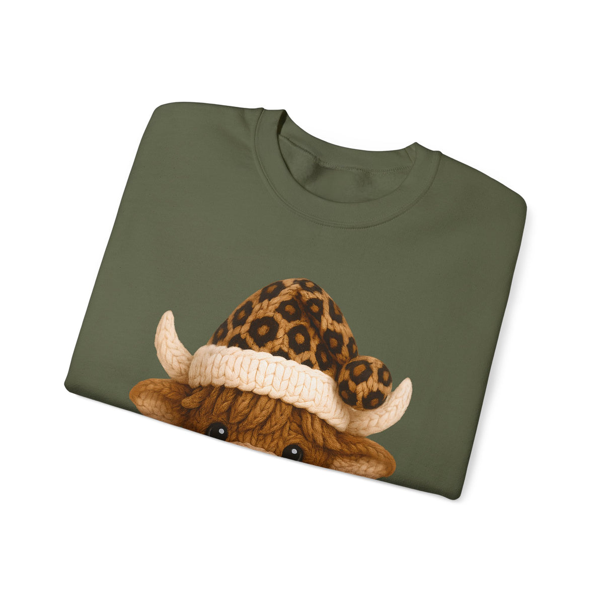 Cute Highland Cow with Leopard Santa Hat Christmas – Gildan Heavy Blend | Trendy Women’s Soft Sweatshirt. Direct to Garment. Printed & Shipped in the USA. Unisex Sizes.