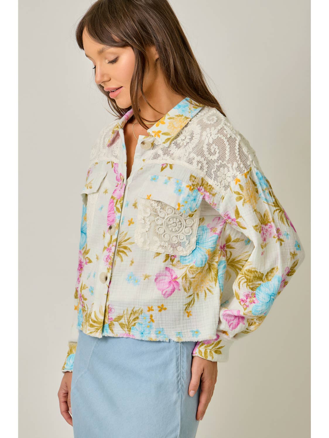 White Floral 100% Cotton and Lace Lightweight Jacket