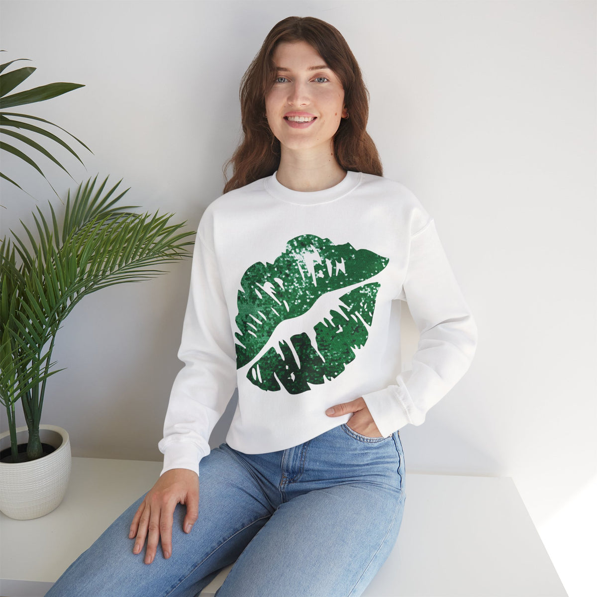 Green Faux Glitter Kiss – Gildan Heavy Blend | Trendy Women’s Soft Sweatshirt. Direct to Garment. Printed & Shipped in the USA. Unisex Sizes.