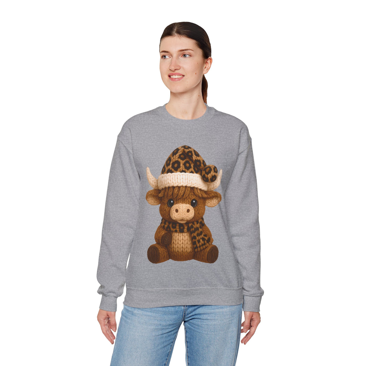 Cute Highland Cow with Leopard Santa Hat Christmas – Gildan Heavy Blend | Trendy Women’s Soft Sweatshirt. Direct to Garment. Printed & Shipped in the USA. Unisex Sizes.