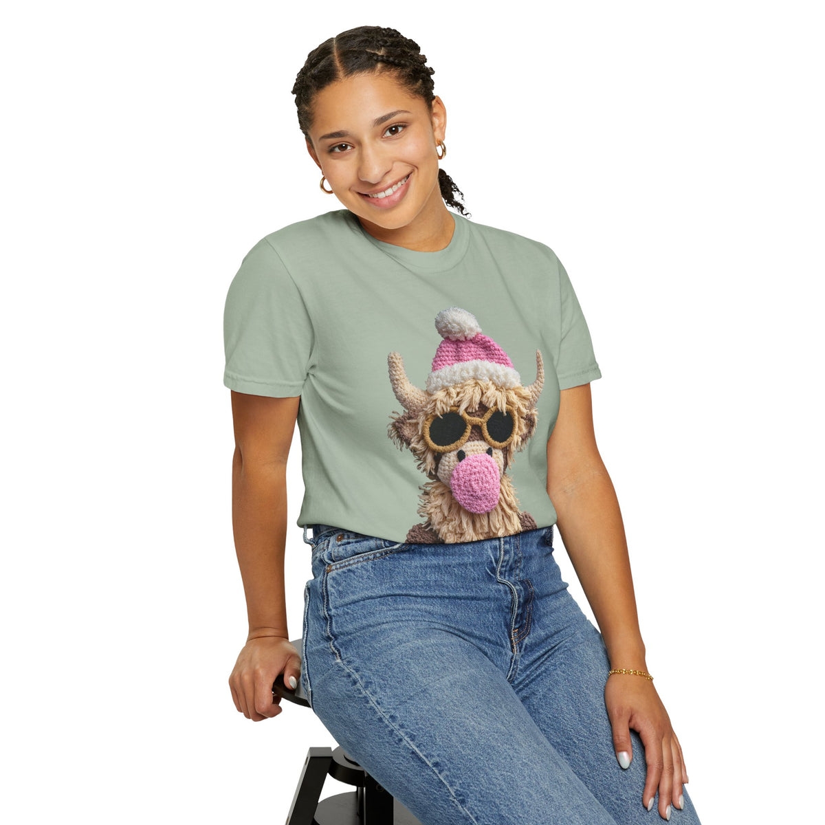 Faux Crochet Highland Cow Bubblegum - Comfort Colors | Trendy Women's T-Shirt. Direct to Garment. Printed & Shipped in the USA. Unisex Sizes.