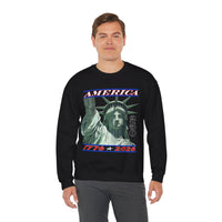 America's 250th Birthday, Statue of Liberty – Gildan Heavy Blend | Trendy Men's and Women’s Soft Sweatshirt. Direct to Garment. Printed & Shipped in the USA. Unisex Sizes.