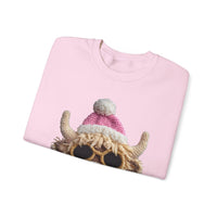 Faux Crochet Highland Cow Bubblegum – Gildan Heavy Blend | Trendy Women’s Soft Sweatshirt. Direct to Garment. Printed & Shipped in the USA. Unisex Sizes.