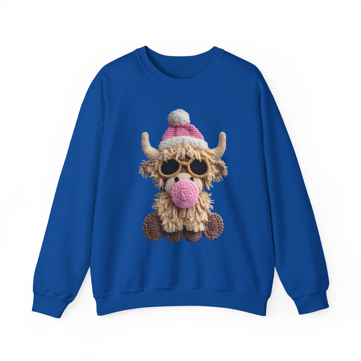 Faux Crochet Highland Cow Bubblegum – Gildan Heavy Blend | Trendy Women’s Soft Sweatshirt. Direct to Garment. Printed & Shipped in the USA. Unisex Sizes.