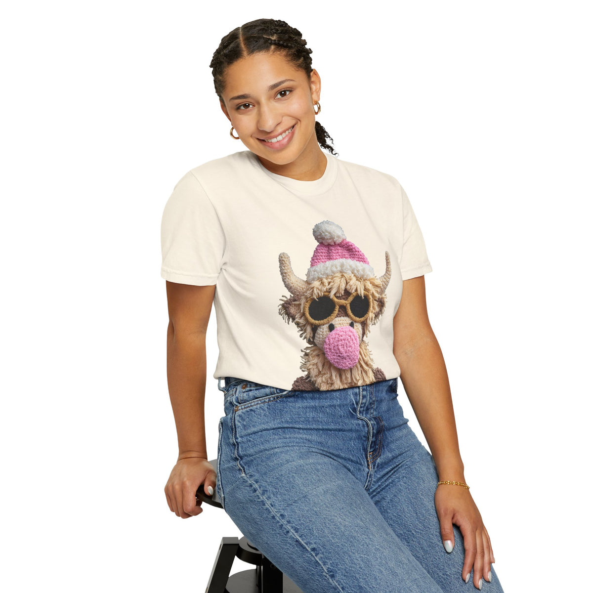 Faux Crochet Highland Cow Bubblegum - Comfort Colors | Trendy Women's T-Shirt. Direct to Garment. Printed & Shipped in the USA. Unisex Sizes.