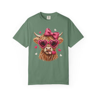 Highland Cow - Pink Heart Shaped Glasses - Comfort Colors | Trendy Women's T-Shirt. Direct to Garment. Printed & Shipped in the USA. Unisex Sizes.