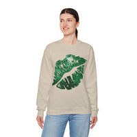 Green Faux Glitter Kiss – Gildan Heavy Blend | Trendy Women’s Soft Sweatshirt. Direct to Garment. Printed & Shipped in the USA. Unisex Sizes.