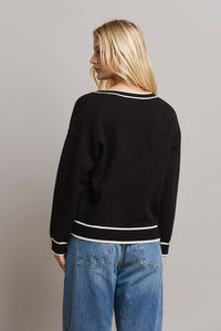 Alisha V-Neck (Black) Contrast Trim Sweater w/Pockets
