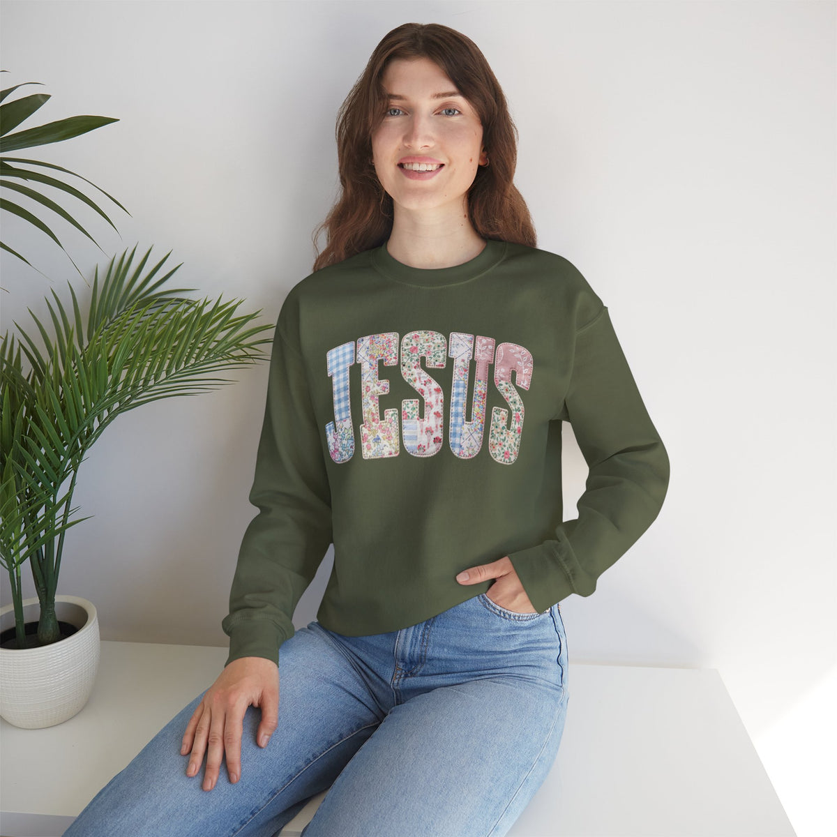 Jesus faux Patchwork – Gildan Heavy Blend | Trendy Women’s Soft Sweatshirt. Direct to Garment. Printed & Shipped in the USA. Unisex Sizes.