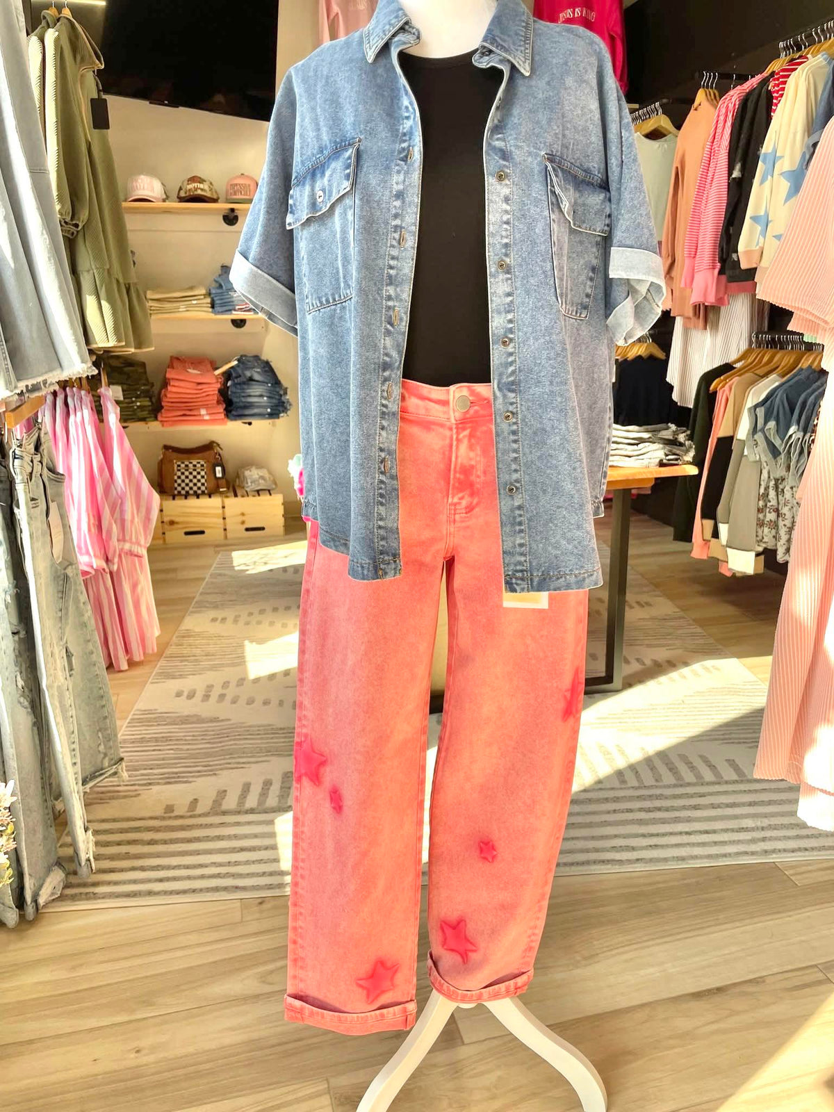 Boyfriend Star (Pink) Faded-Wash RISEN Jeans
