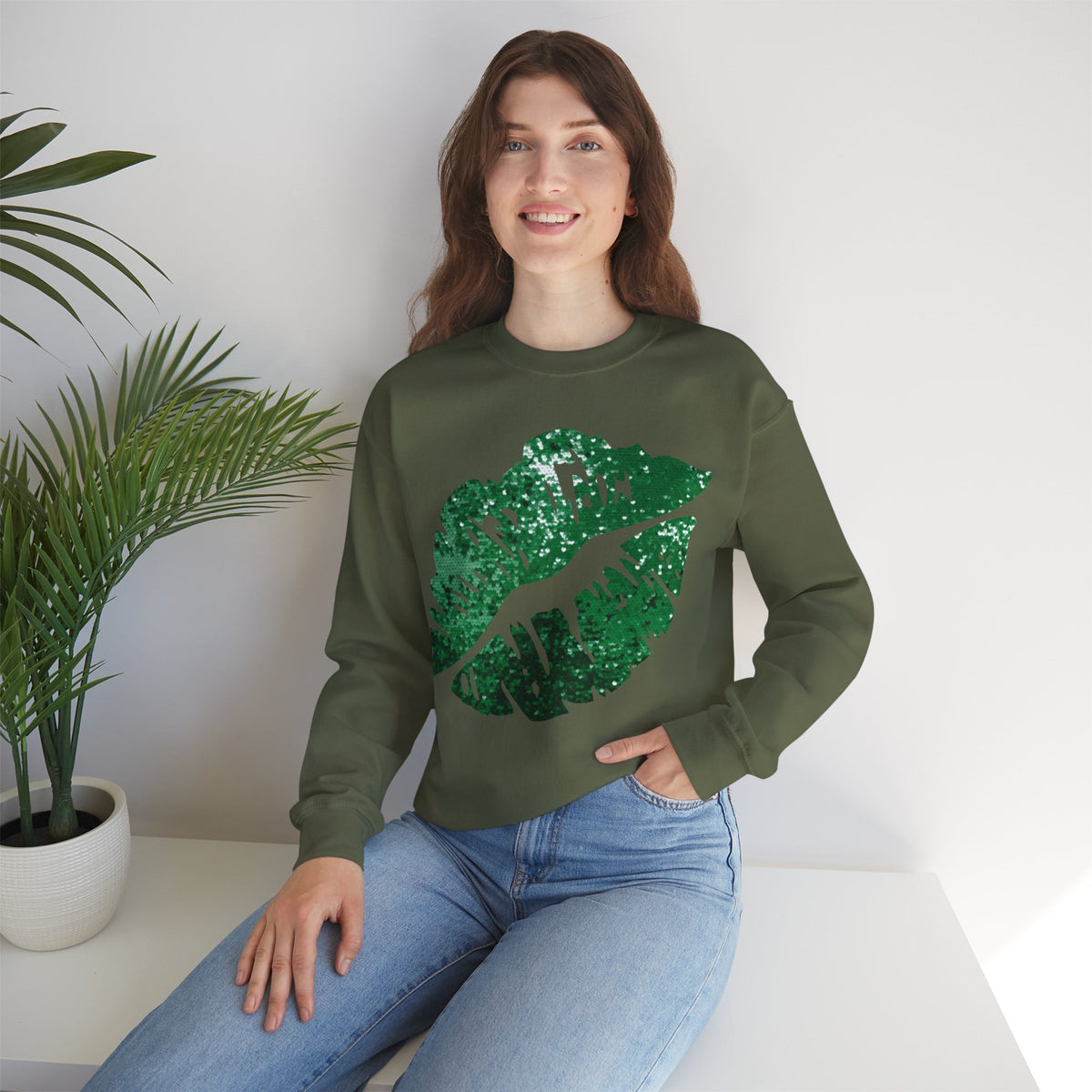 Green Faux Glitter Kiss – Gildan Heavy Blend | Trendy Women’s Soft Sweatshirt. Direct to Garment. Printed & Shipped in the USA. Unisex Sizes.