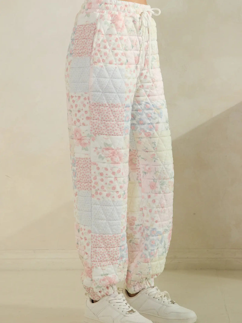 Floral Textured Quilted-Print Lounge Pants with Pockets