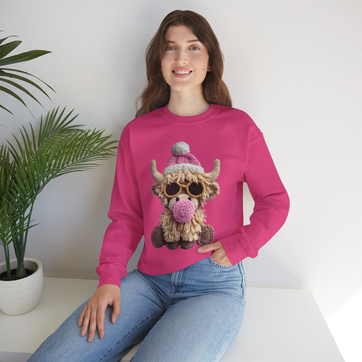 Faux Crochet Highland Cow Bubblegum – Gildan Heavy Blend | Trendy Women’s Soft Sweatshirt. Direct to Garment. Printed & Shipped in the USA. Unisex Sizes.