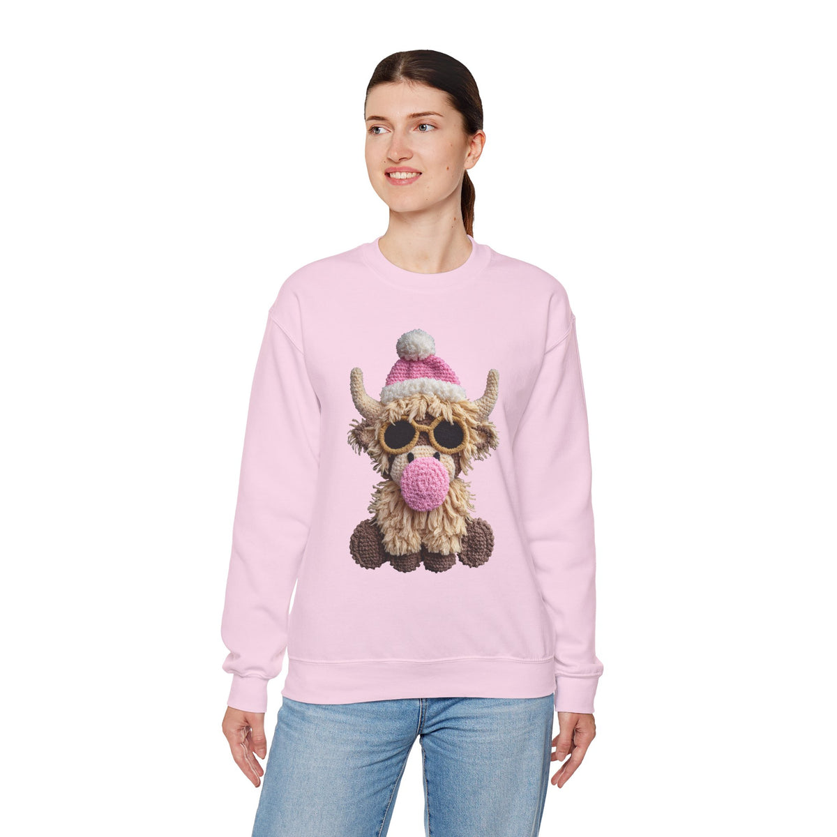 Faux Crochet Highland Cow Bubblegum – Gildan Heavy Blend | Trendy Women’s Soft Sweatshirt. Direct to Garment. Printed & Shipped in the USA. Unisex Sizes.