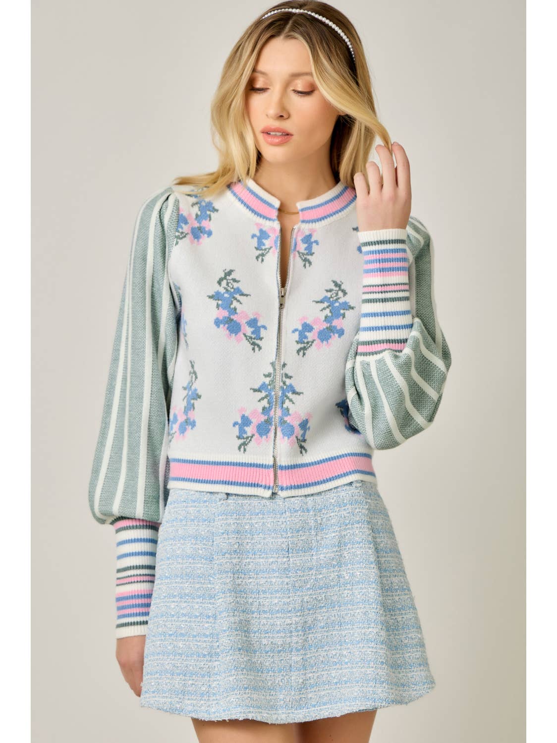 Floral Sweater Bomber Jacket w/Puff Sleeves