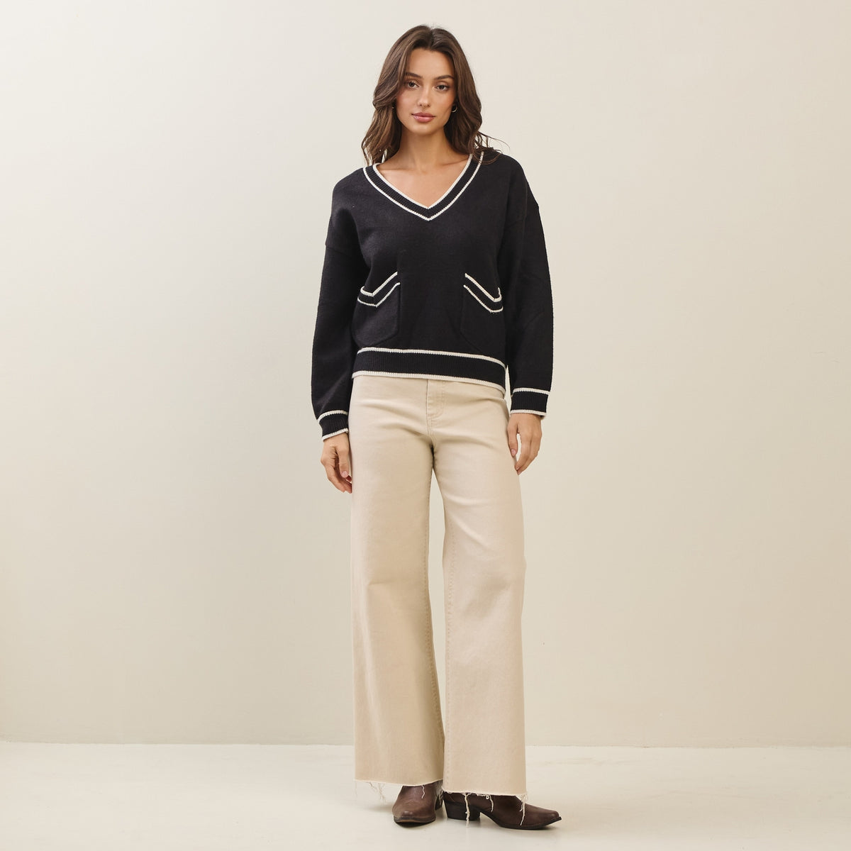 Alisha V-Neck (Black) Contrast Trim Sweater w/Pockets