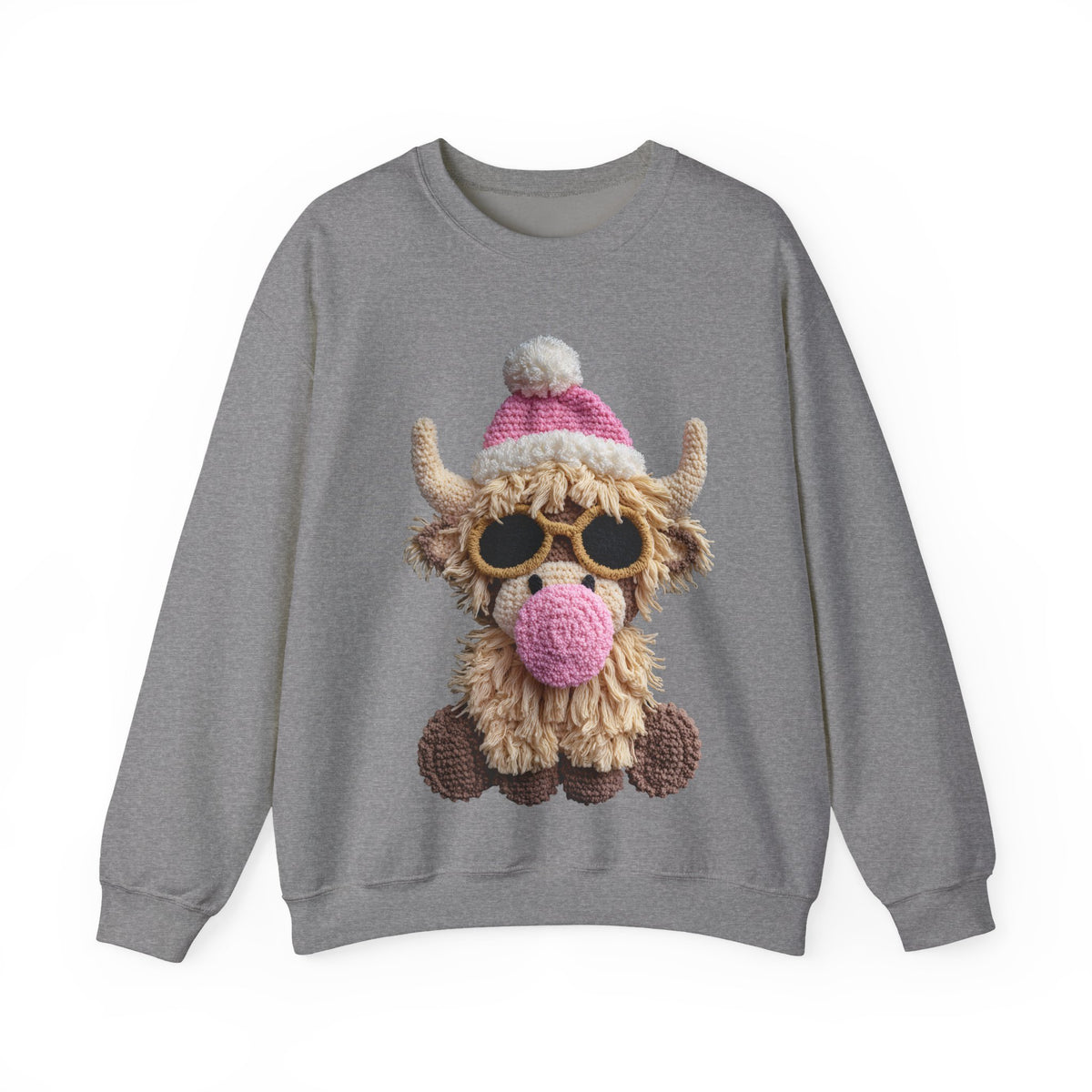 Faux Crochet Highland Cow Bubblegum – Gildan Heavy Blend | Trendy Women’s Soft Sweatshirt. Direct to Garment. Printed & Shipped in the USA. Unisex Sizes.