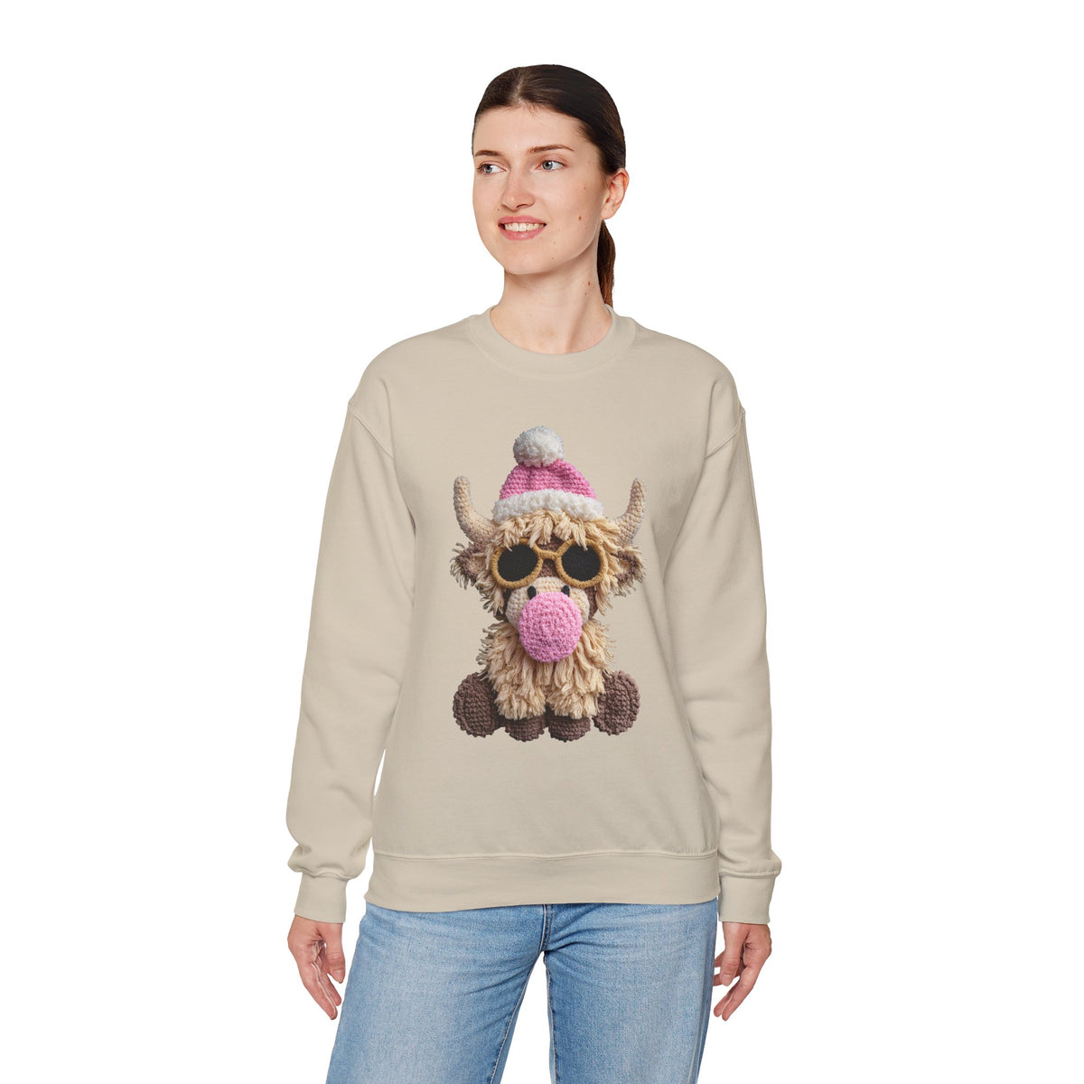 Faux Crochet Highland Cow Bubblegum – Gildan Heavy Blend | Trendy Women’s Soft Sweatshirt. Direct to Garment. Printed & Shipped in the USA. Unisex Sizes.