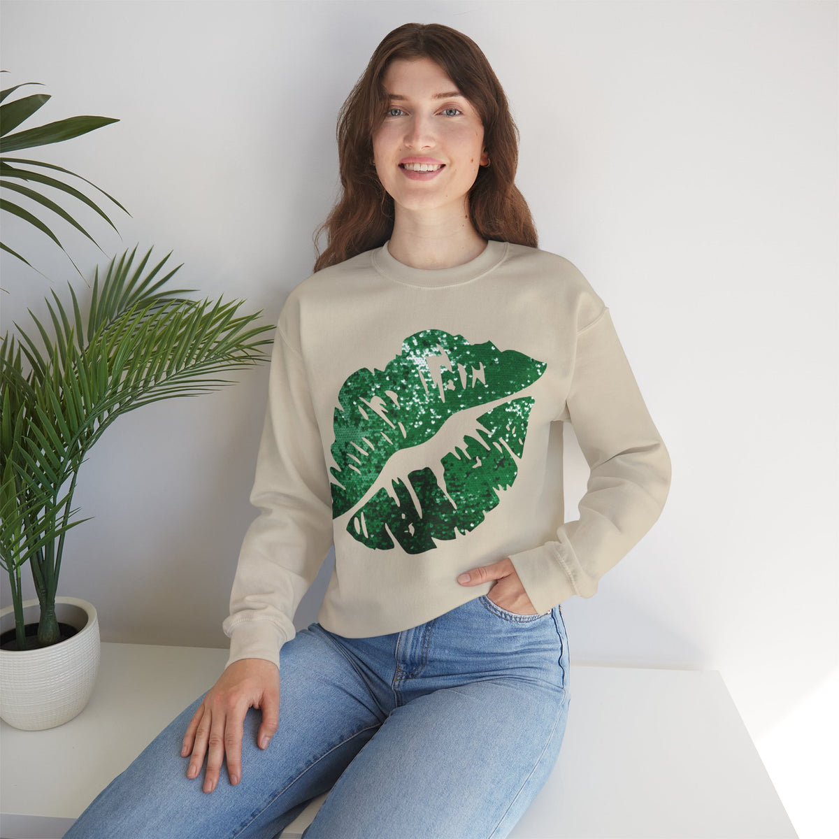 Green Faux Glitter Kiss – Gildan Heavy Blend | Trendy Women’s Soft Sweatshirt. Direct to Garment. Printed & Shipped in the USA. Unisex Sizes.