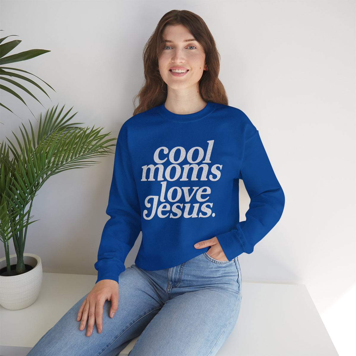 Cool Moms Love Jesus – Gildan Heavy Blend | Trendy Women’s Soft Sweatshirt. Direct to Garment. Printed & Shipped in the USA. Unisex Sizes.