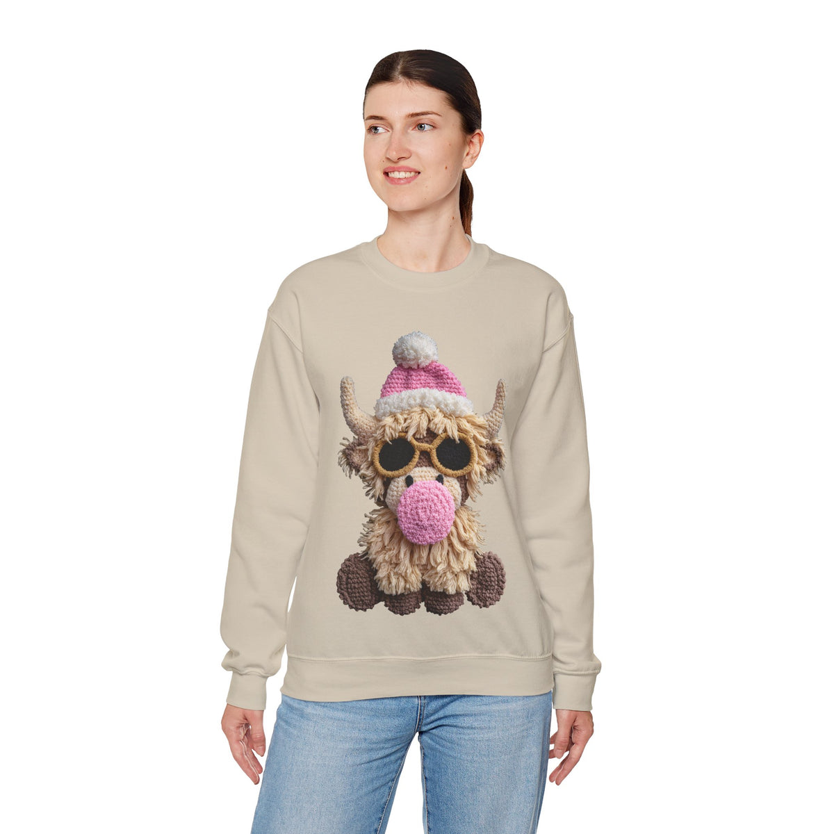 Faux Crochet Highland Cow Bubblegum – Gildan Heavy Blend | Trendy Women’s Soft Sweatshirt. Direct to Garment. Printed & Shipped in the USA. Unisex Sizes.