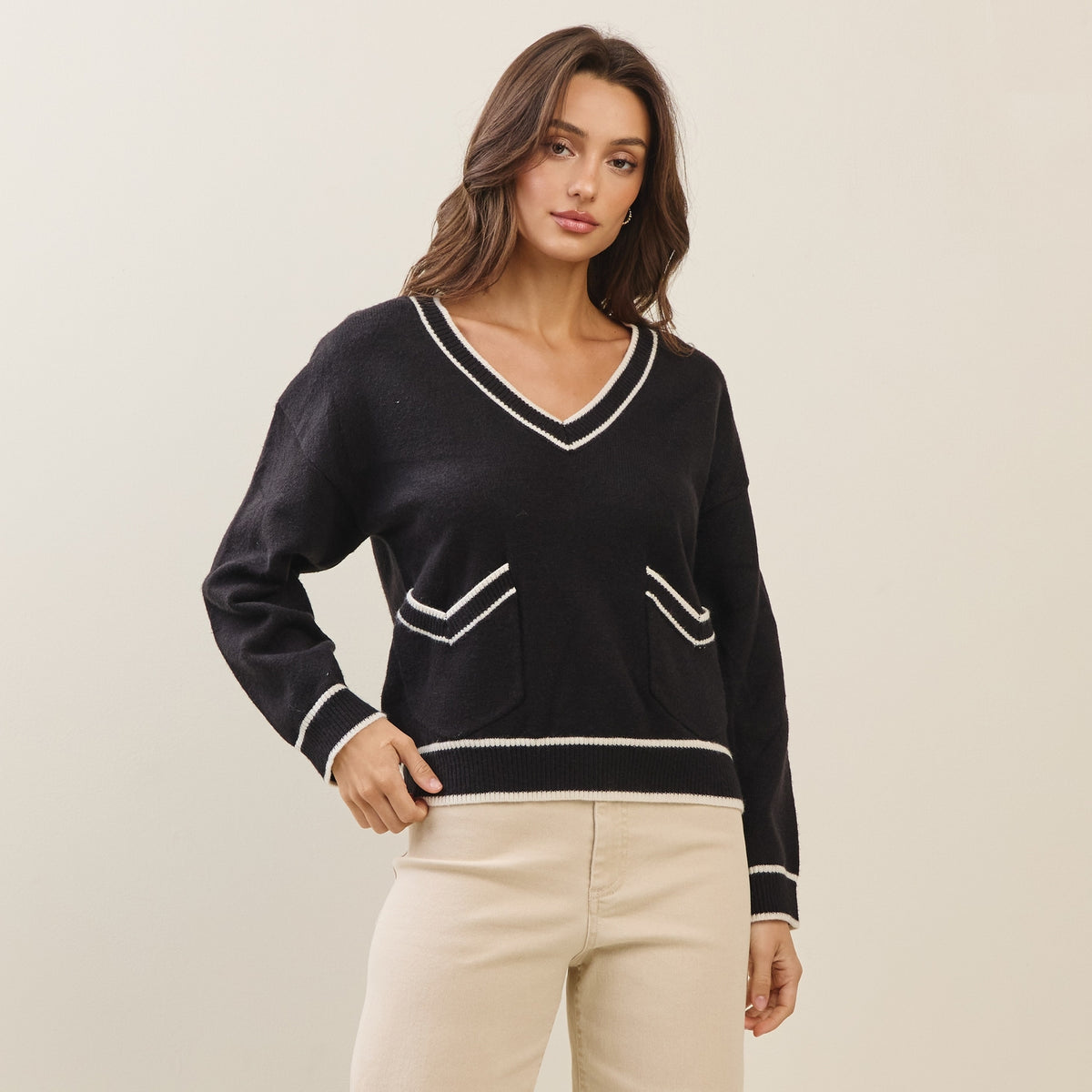Alisha V-Neck (Black) Contrast Trim Sweater w/Pockets
