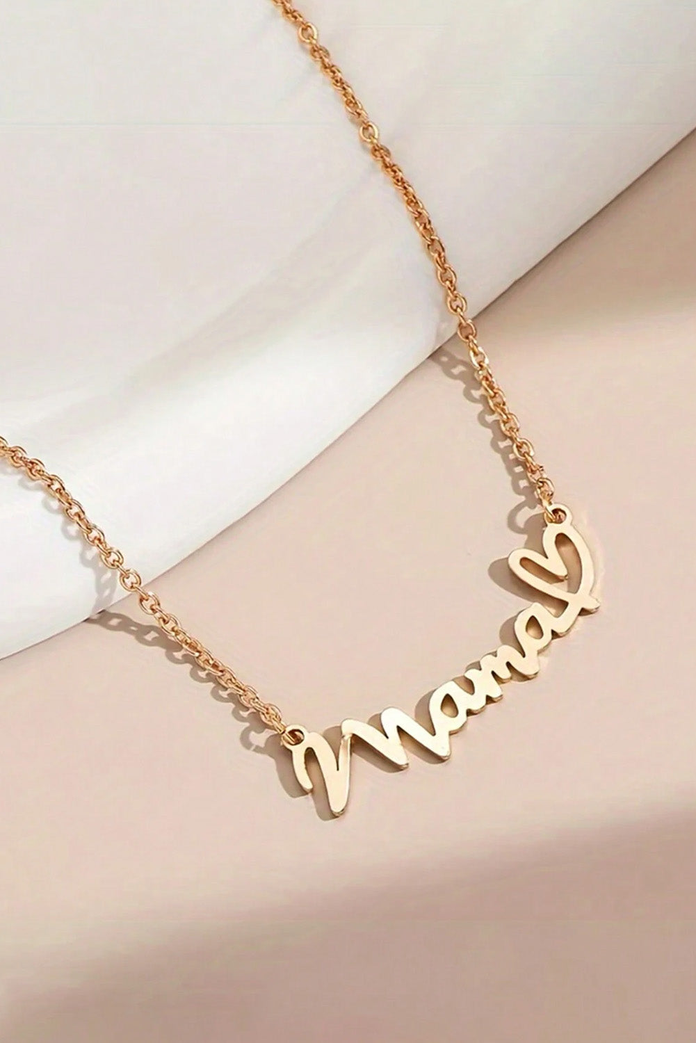 Mama Heart Pendant Necklace (Alloy)