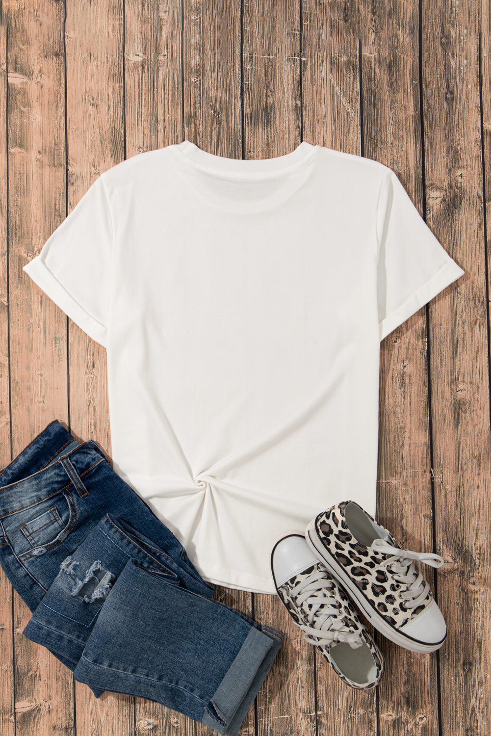 Casual (White) Basic T-Shirt with Cuffed Sleeves
