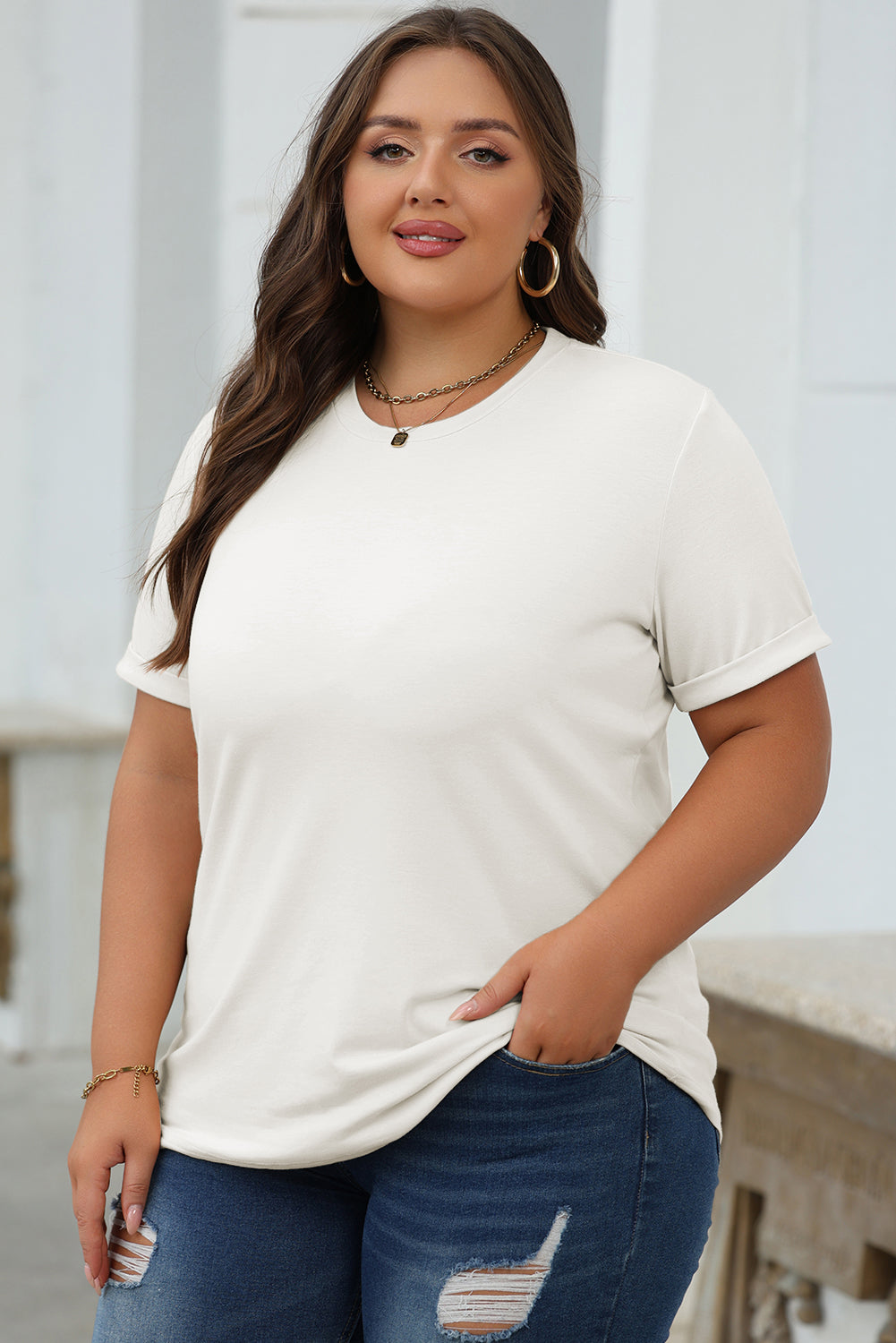 Casual (White) Basic T-Shirt with Cuffed Sleeves