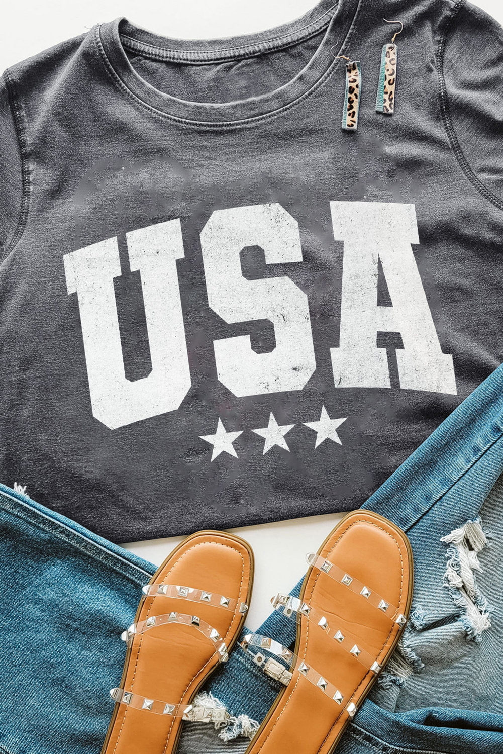 Gray Distressed USA Graphic Tee