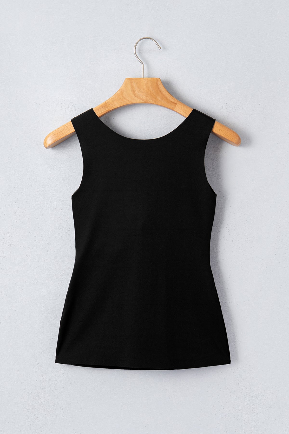 Wide-Strap Braless (Black) Tank Top w/Built-In Padding