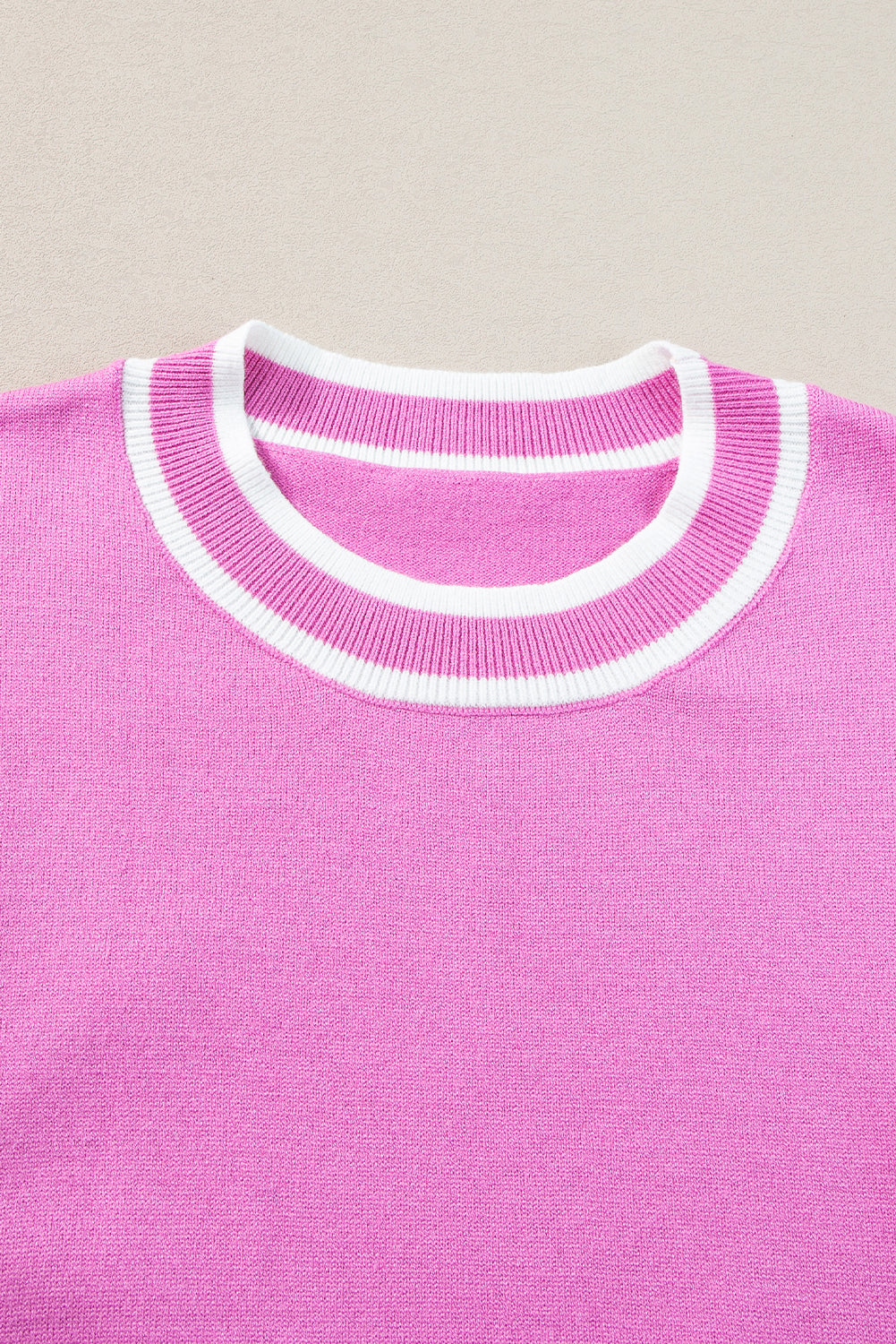 Ruffled Knit Top with Piped-Sleeves