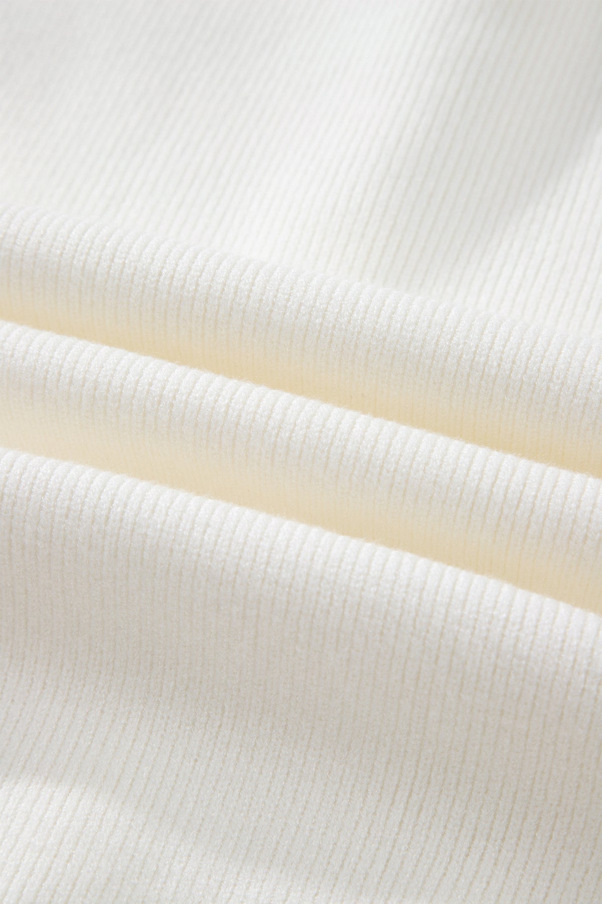 Sleeveless Lightweight (Off-White) Knit Top w/Metal Buttons