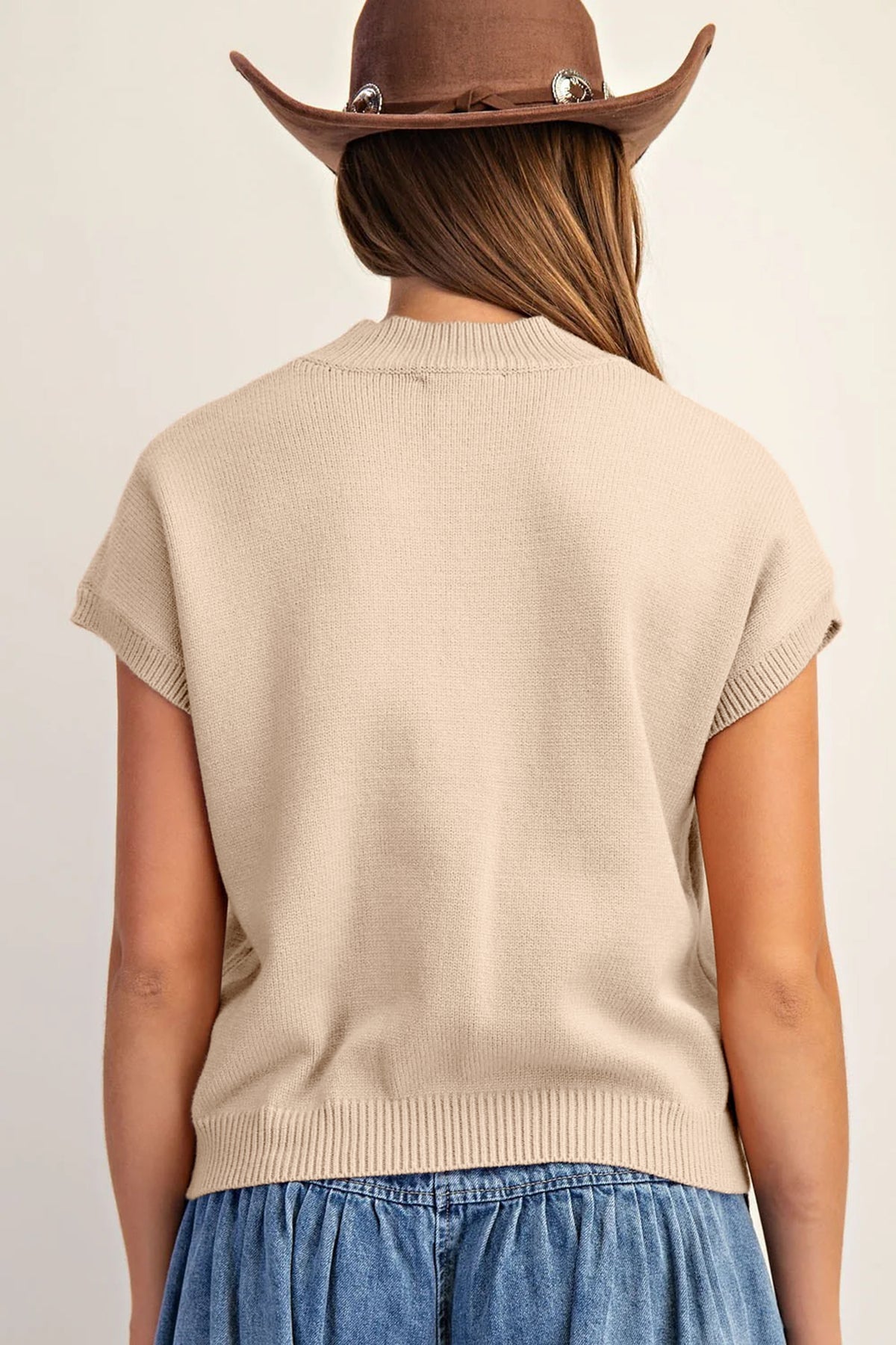 Ribbed Mock Neck Horseshoe Short Sleeve Sweater