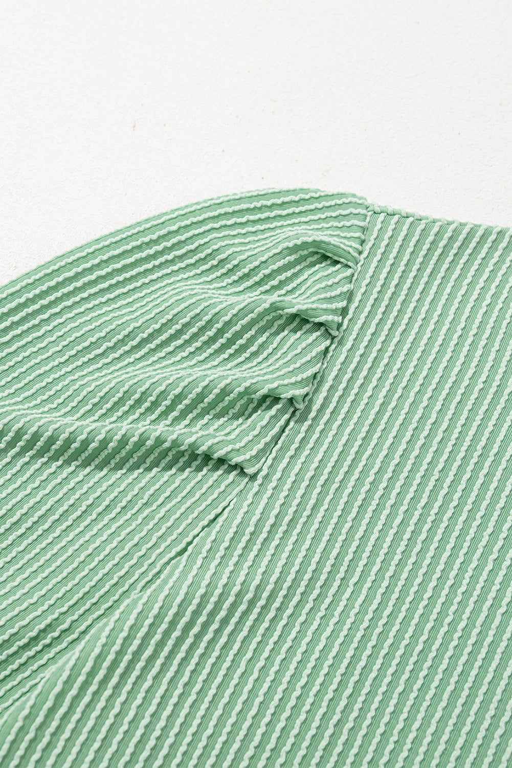 Light Green Ribbed Dress with Short Puff Sleeves and Pockets