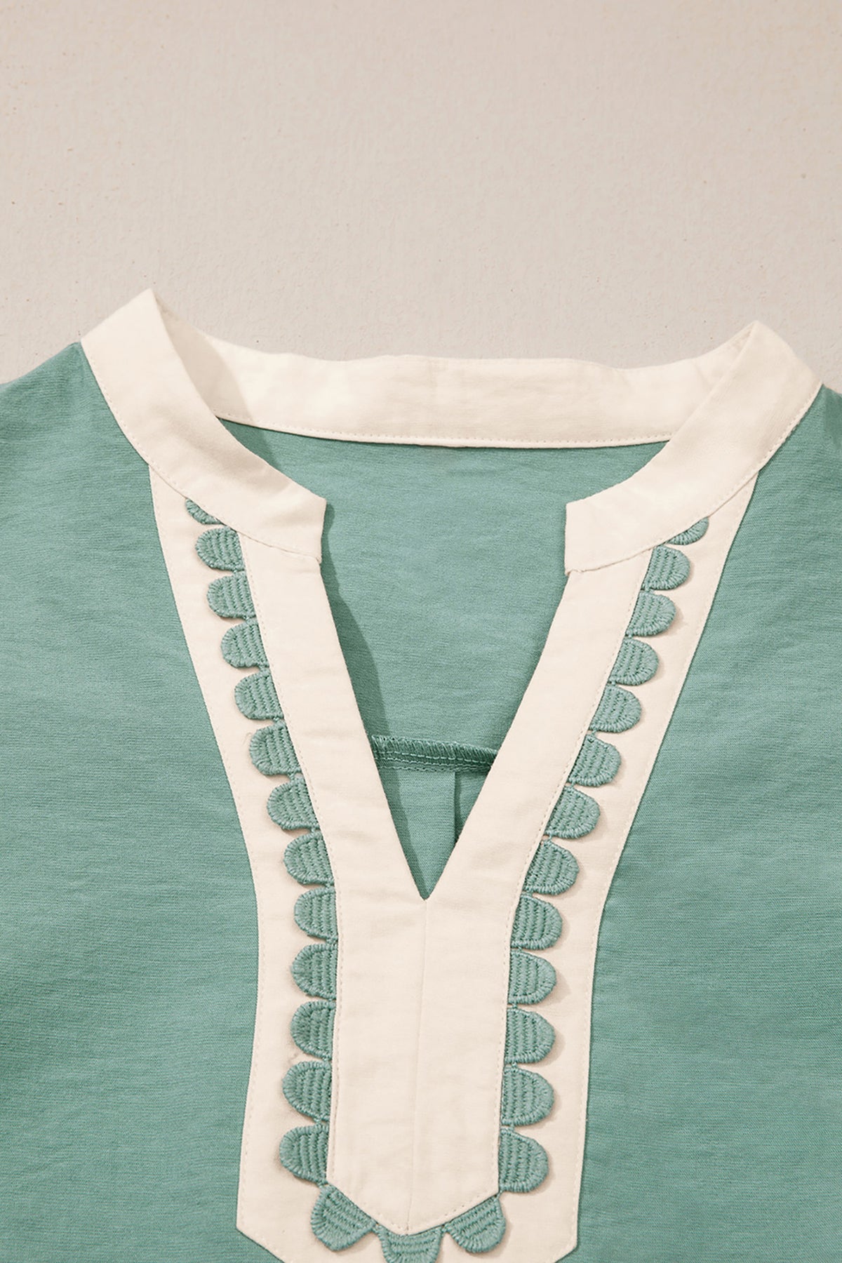 Green & White Puff Sleeve (45% Cotton) Mini Dress w/Scallop Detail & Pockets