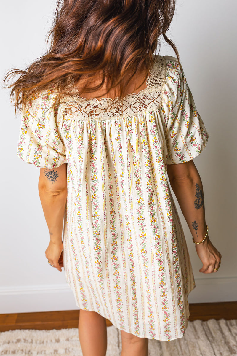 Carrie Floral Print, Lace Trim Square Neck w/Pink Bow Mini Dress