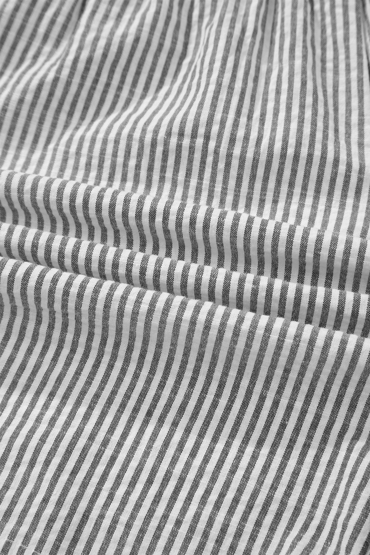 Gray Striped Casual (75% Cotton) Shorts w/Pockets