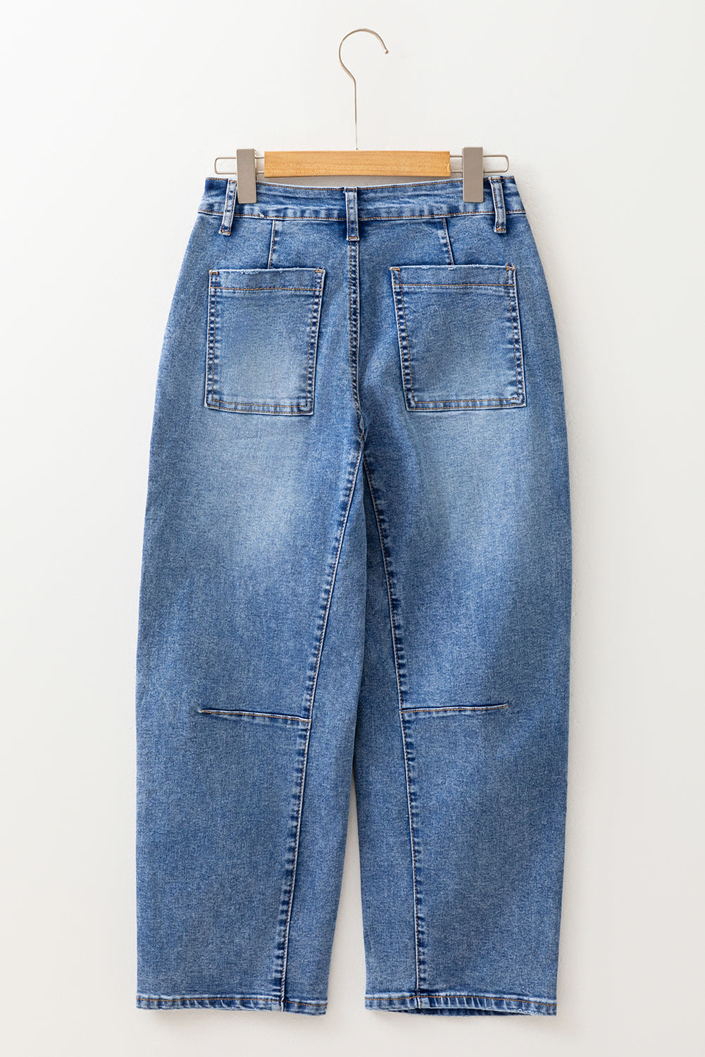 Tammy Cropped Barrel Jeans with Oversized Back Pockets