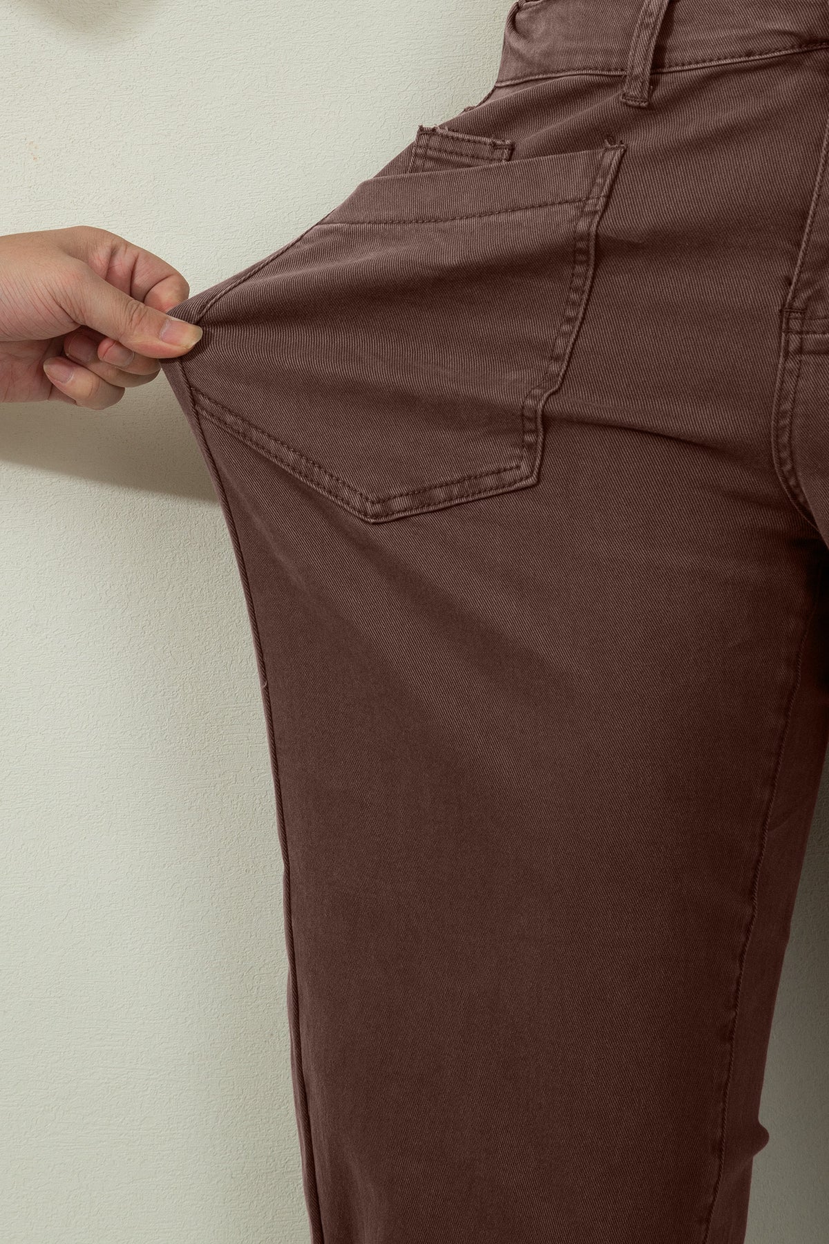 Midrise Relaxed Barrel (Coffee) w/Front Patch Pockets