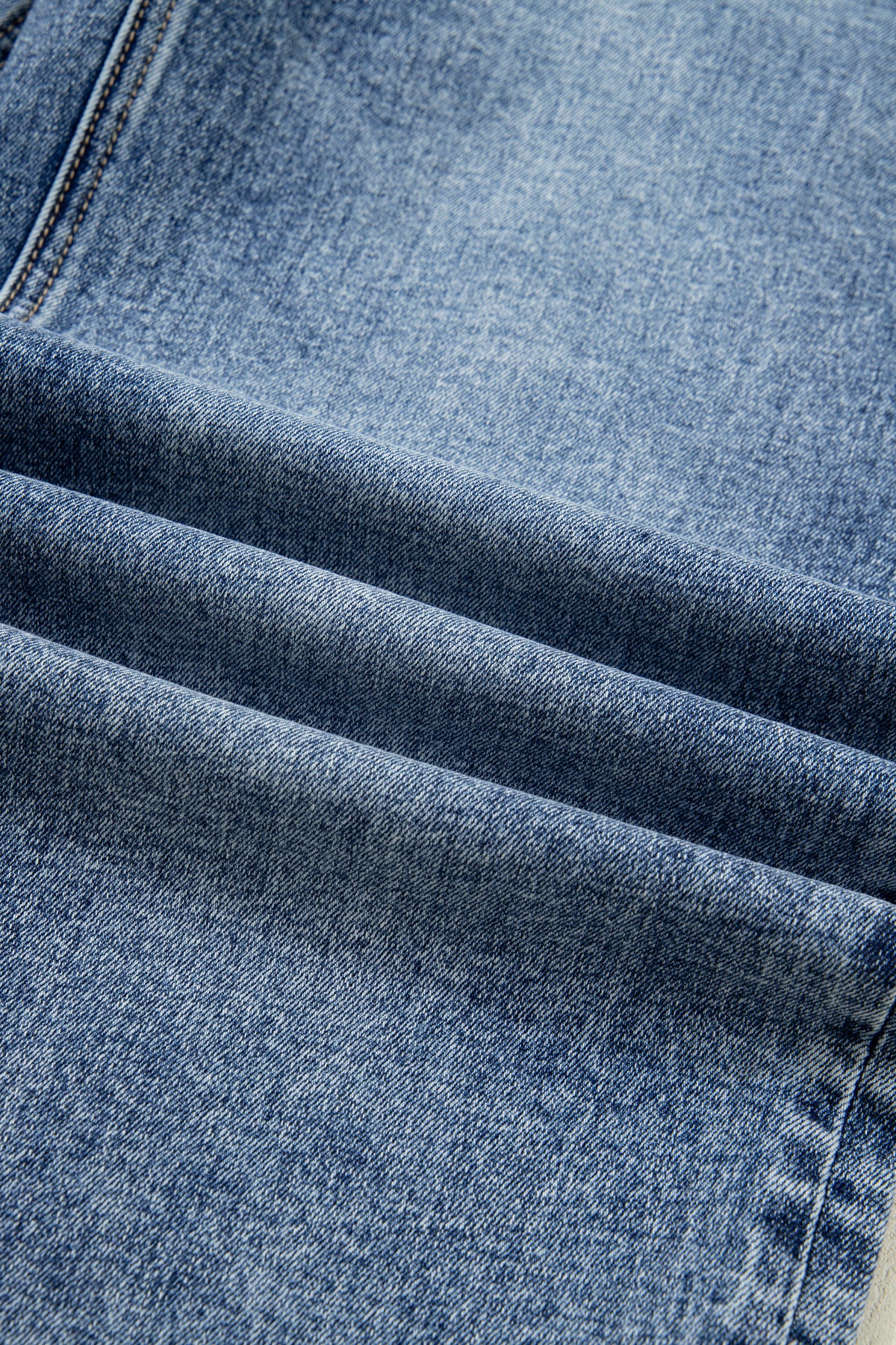 Vintage-Washed Straight Leg Loose-Fitting Distressed Jeans w/Striped Cuff