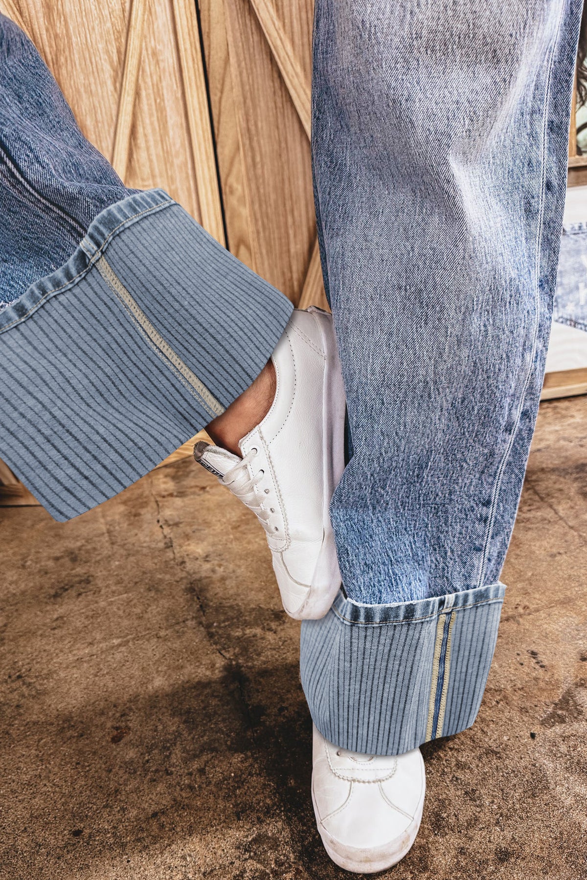 Vintage-Washed Straight Leg Loose-Fitting Distressed Jeans w/Striped Cuff