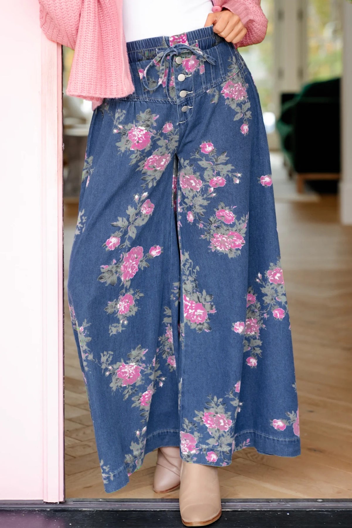 Felicity Floral, Pleated Drawstring Waist Extra-Wide-Leg Jeans