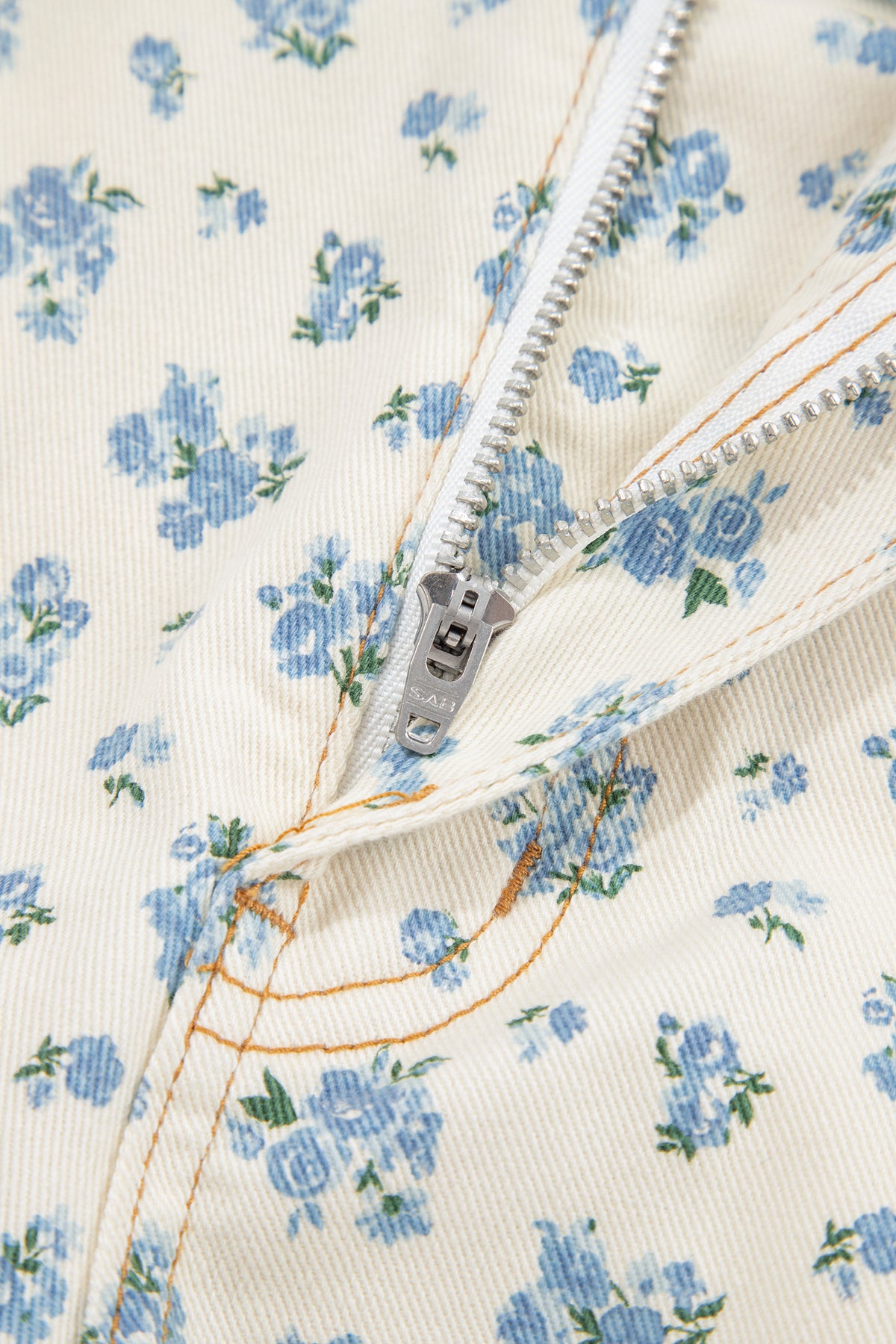 Ivory Barrel Jeans w/Blue Floral Print & Grommet Drawstring