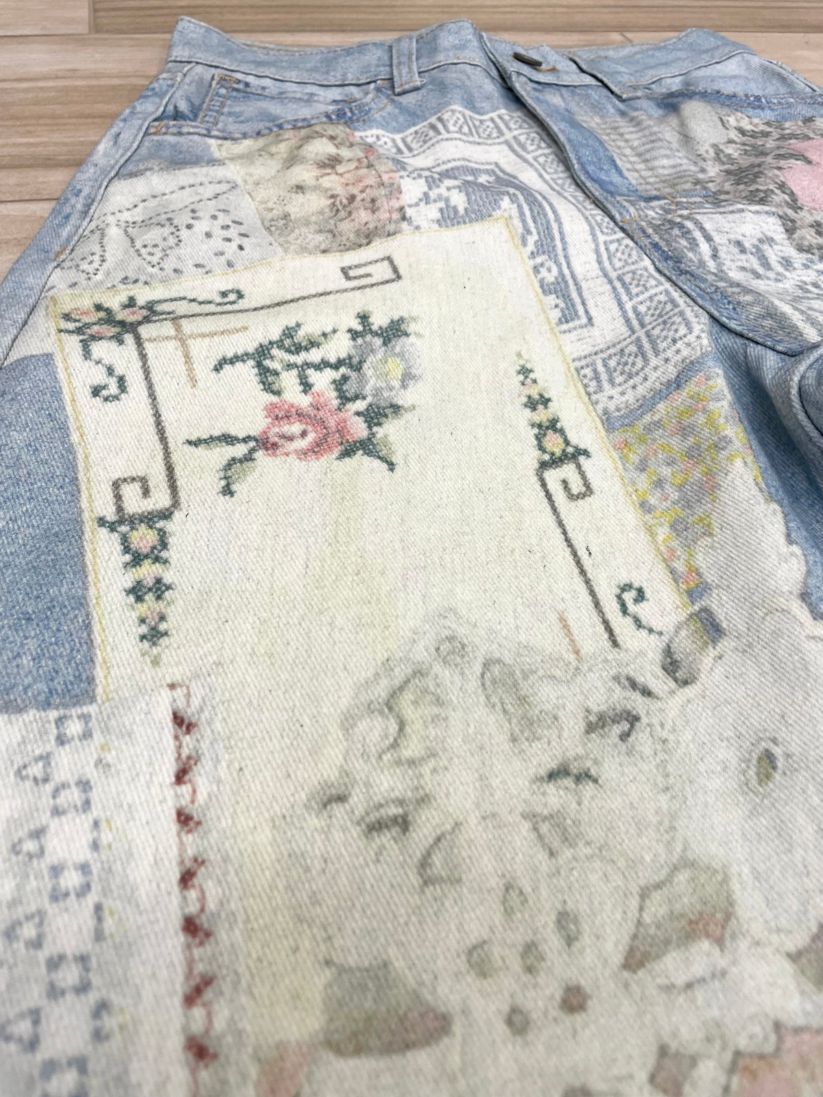Patchwork Printed Barrel Jeans
