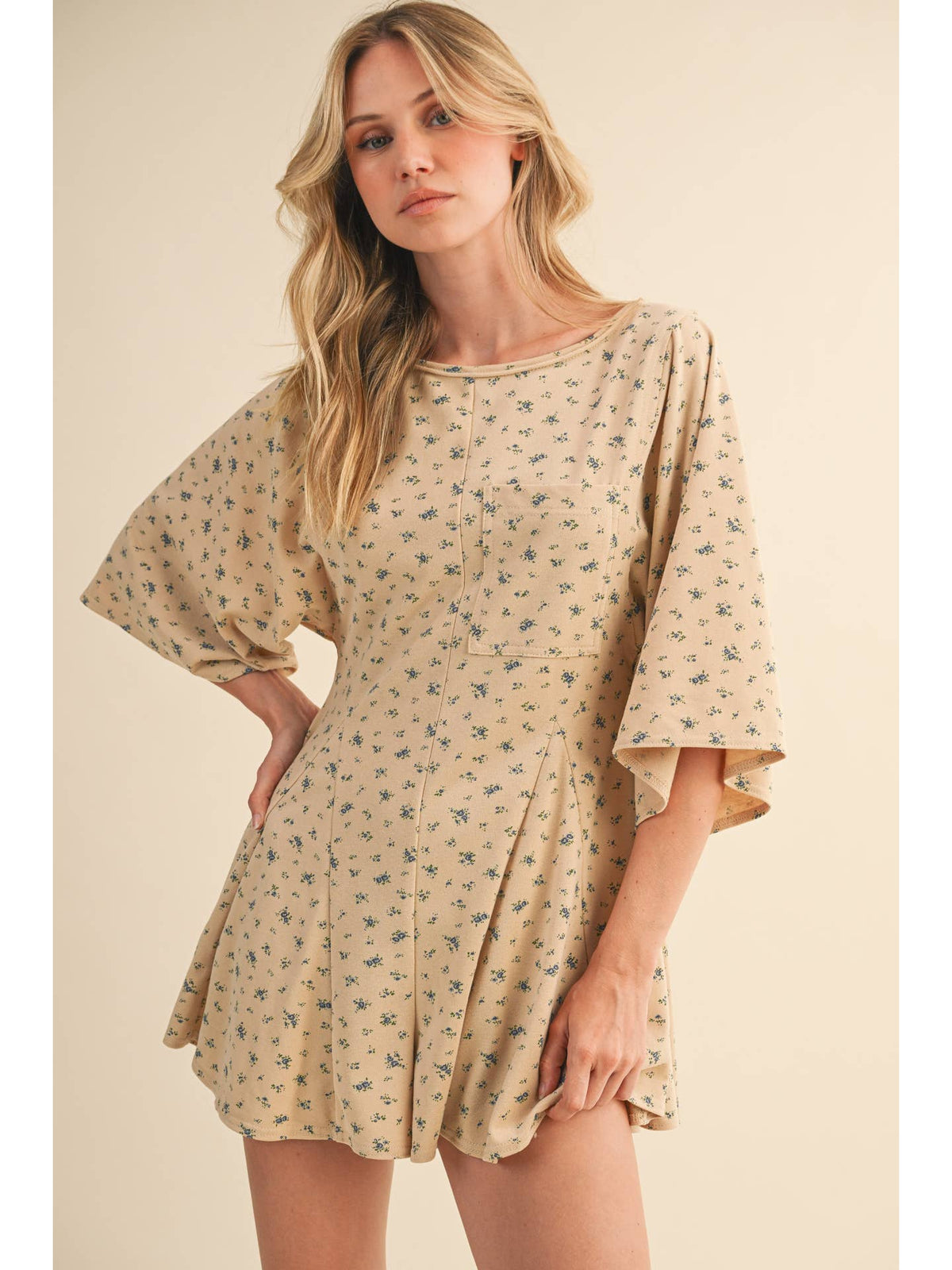 Beige Floral (85% Cotton) Flowy Shorts Romper w/Pockets