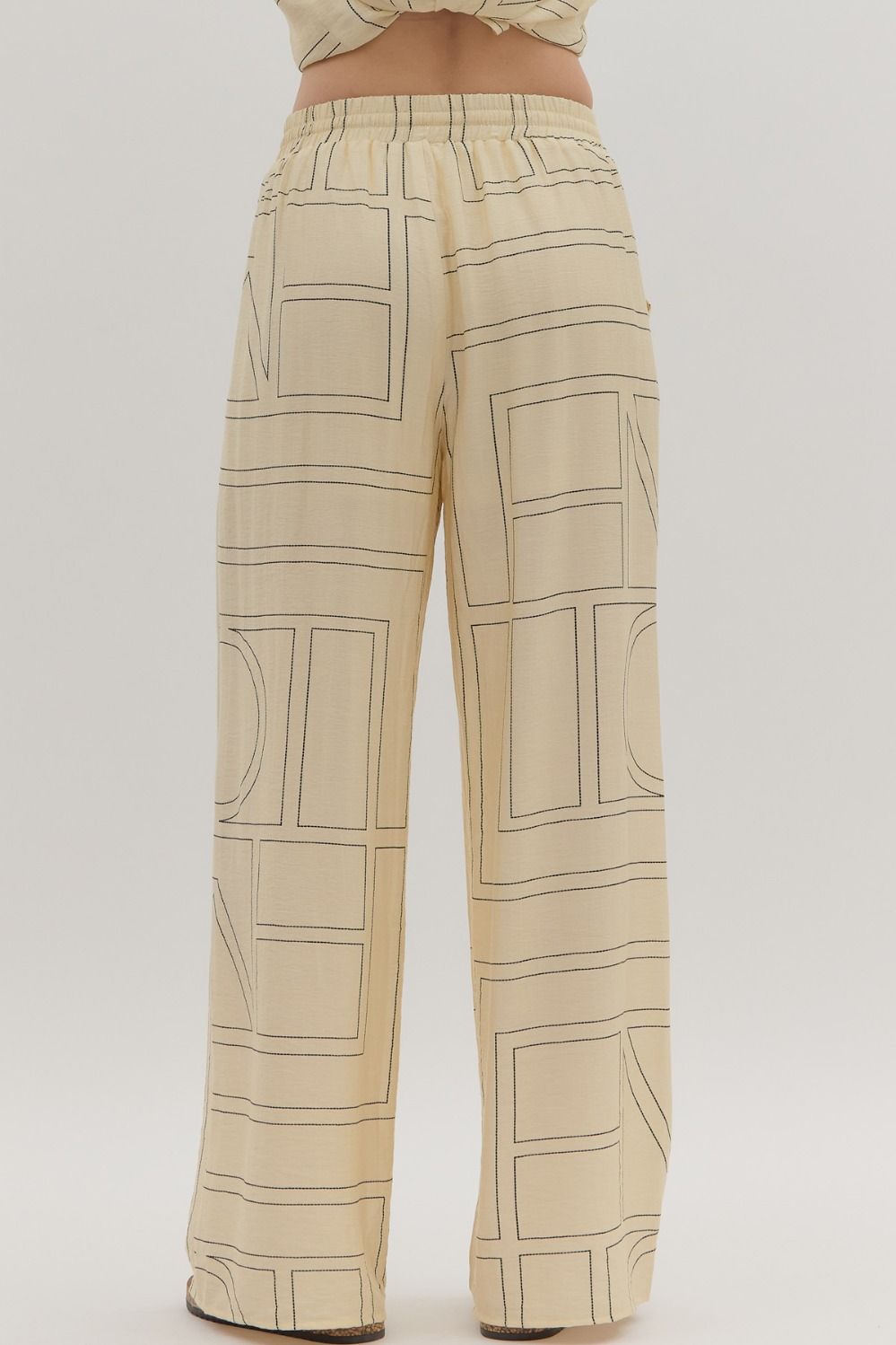 The Weekender - Abstract Pattern Wide Leg Pants