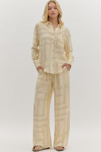 The Weekender - Abstract Pattern Wide Leg Pants