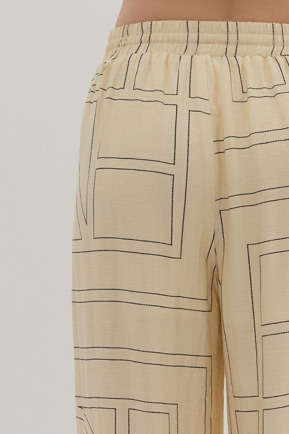 The Weekender - Abstract Pattern Wide Leg Pants
