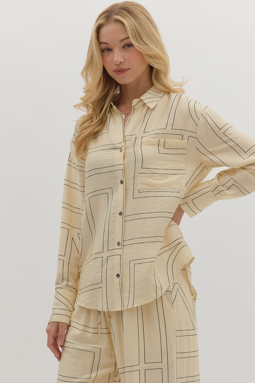 The Weekender - Abstract Pattern Long Sleeve Top